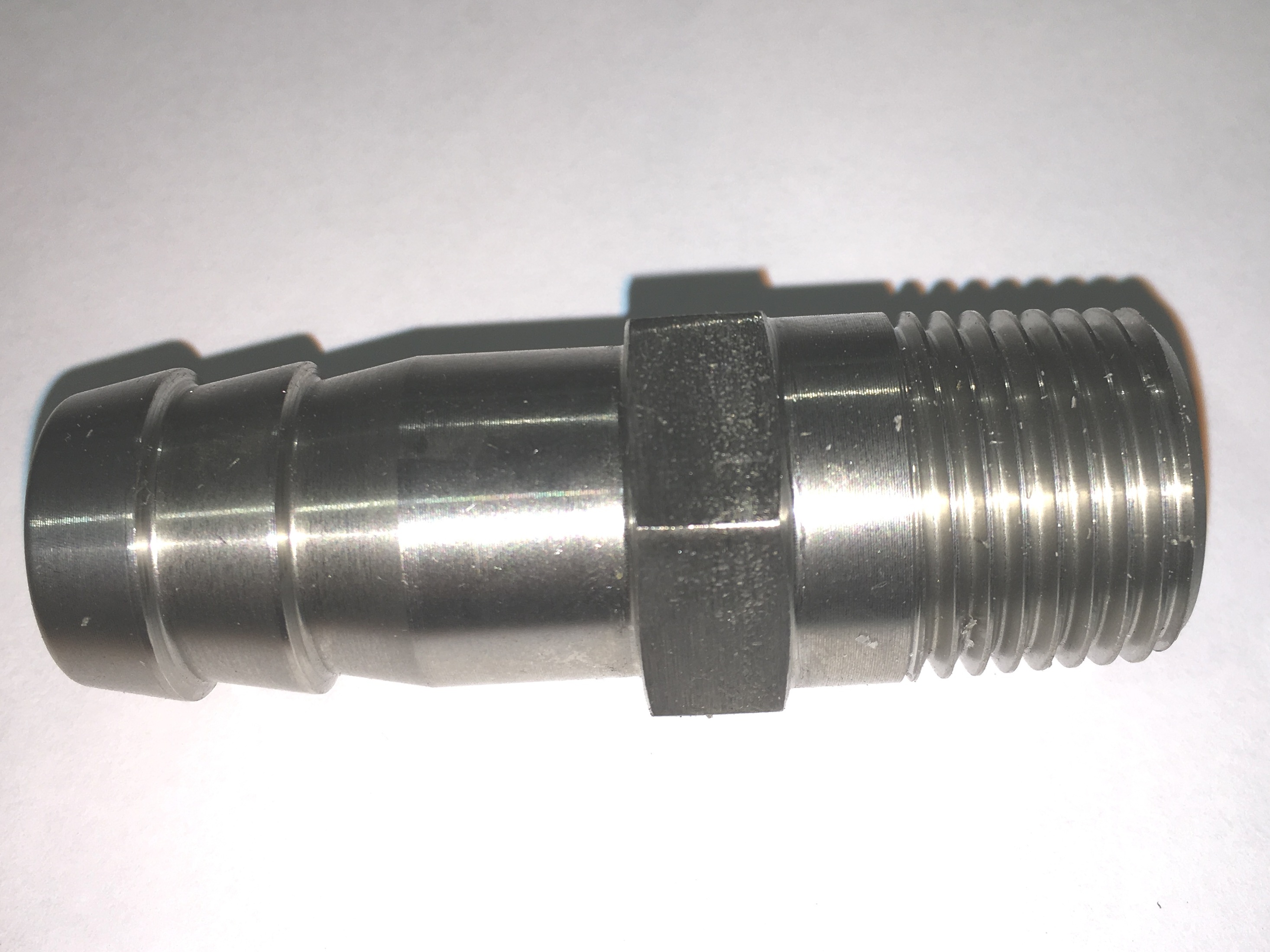 Edelstahlanschlußnippel 19 mm 1/2""" -Tank- Edelstahlanschlußnippel 19 mm 1/2""" -Tank-